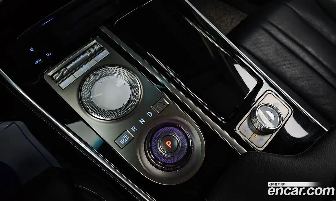 Genesis GV80 2022 3.0 Автомат в Москве № 322808, фото 17