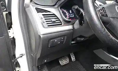 SsangYong Korando 2016 2.2 Автомат в Москве № 32861, миниатюра 10