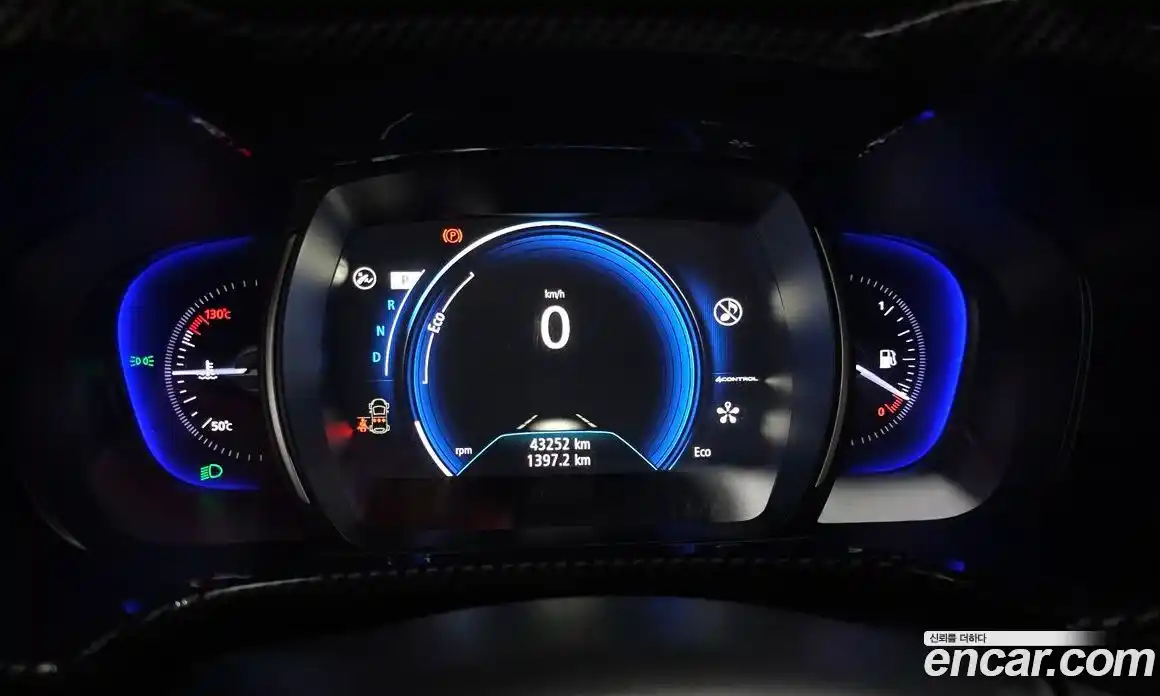 Renault QM6 2022 2.0 Автомат в Москве № 333663, фото 9