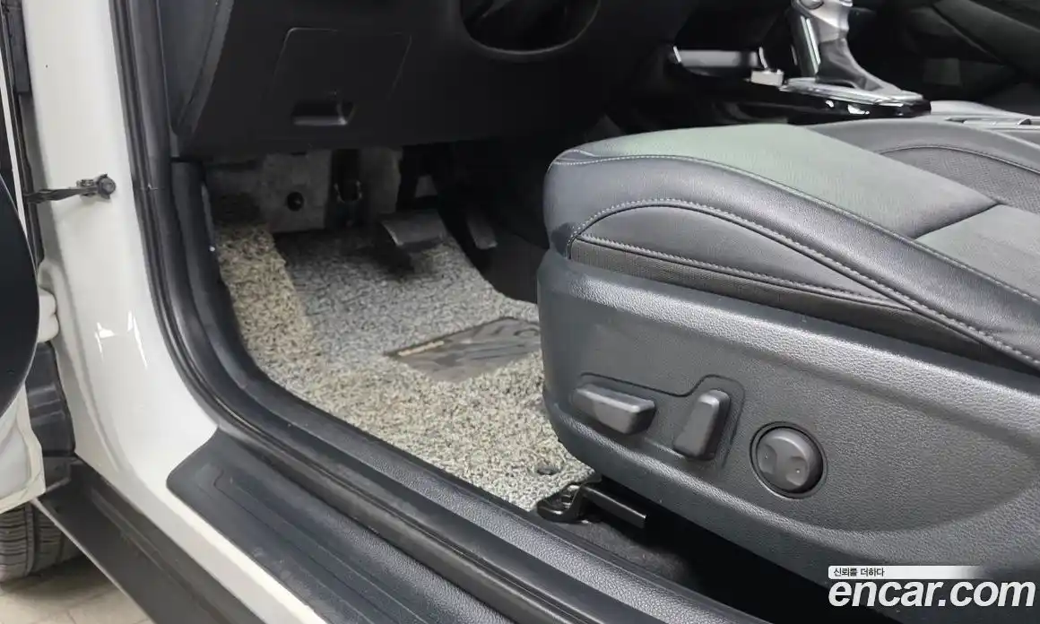 Kia Seltos 2023 1.6 Автомат в Москве № 338660, фото 14