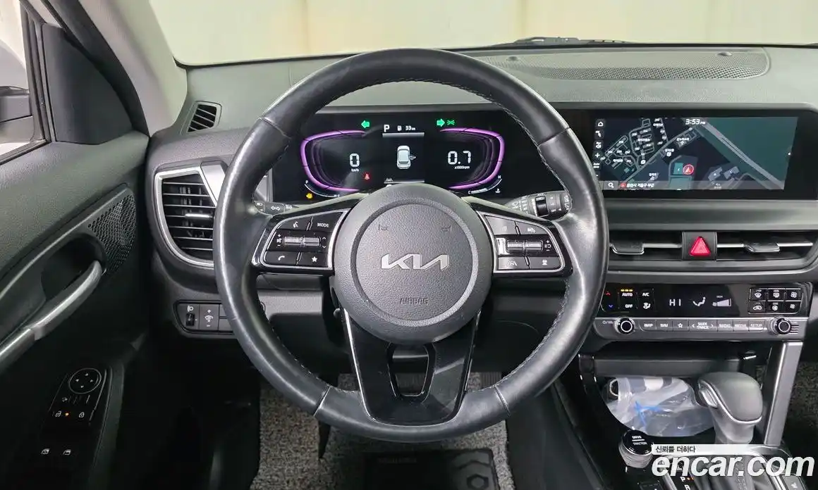 Kia Seltos 2023 1.6 Автомат в Москве № 338660, фото 15