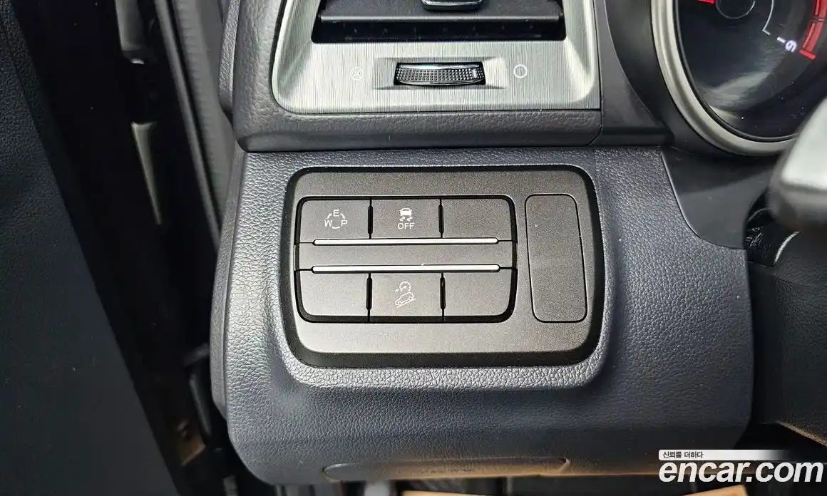 SsangYong TIBOLI 2019 1.6 Автомат в Москве № 33982, фото 20