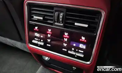 Porsche Cayenne 2021 3.0 Автомат в Москве № 344462, миниатюра 4