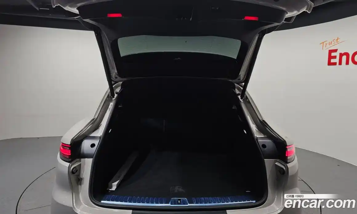 Porsche Cayenne 2021 3.0 Автомат в Москве № 344462, фото 9