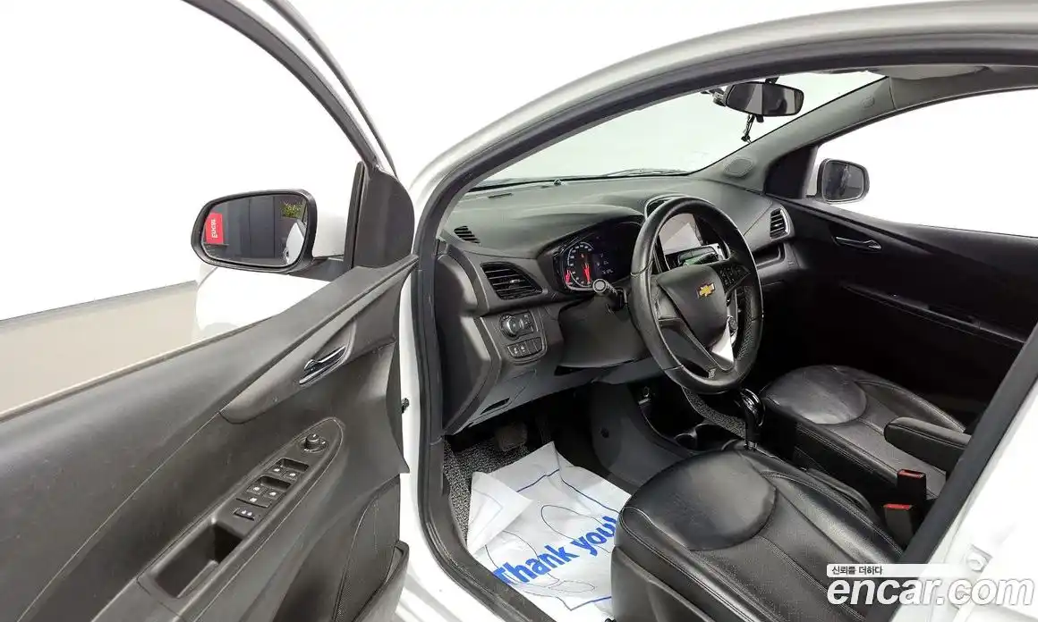 Chevrolet Spark 2016 1.0 Автомат в Москве № 36954, фото 3