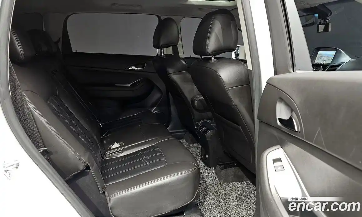 Chevrolet Orlando 2013 2.0 Автомат в Москве № 39392, фото 13