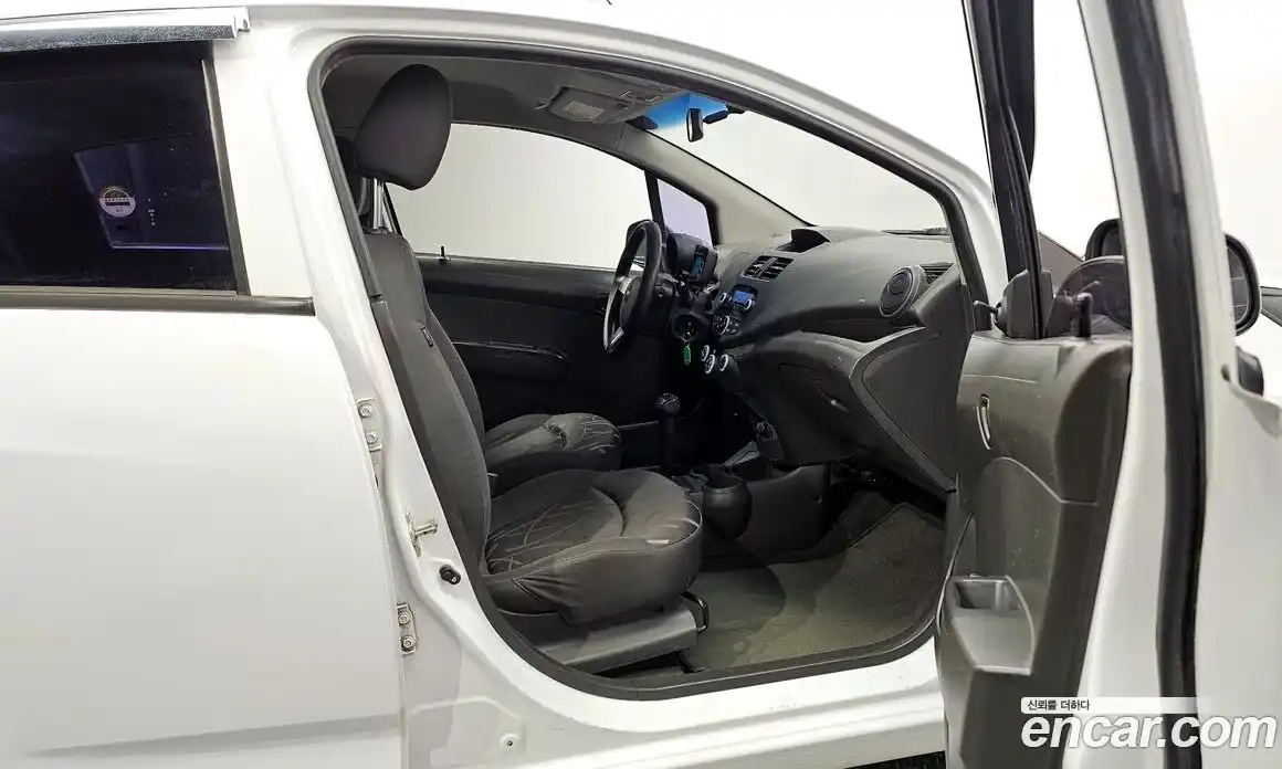 Chevrolet Spark 2013 1.0 Автомат в Москве № 41623, фото 14