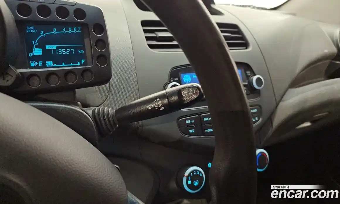 Chevrolet Spark 2013 1.0 Автомат в Москве № 41623, фото 20