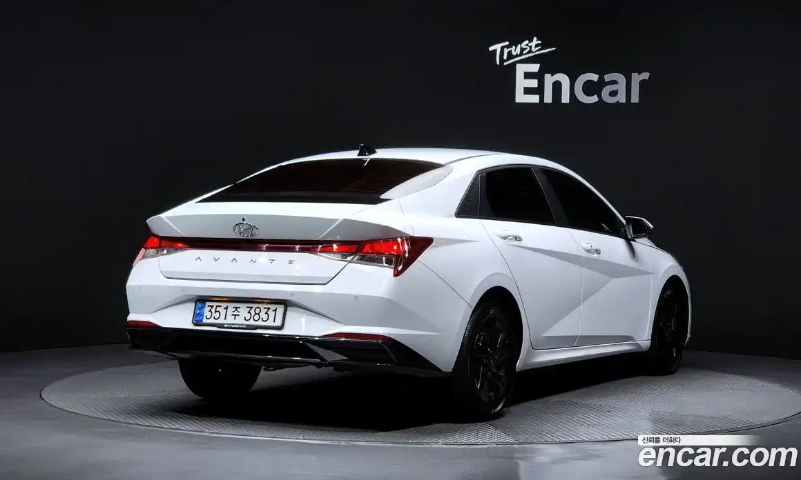 Hyundai Avante 2023 1.6 Автомат в Москве № 44609, фото 19