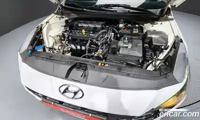 Hyundai Avante 2023 1.6 Автомат в Москве № 44609, миниатюра 2