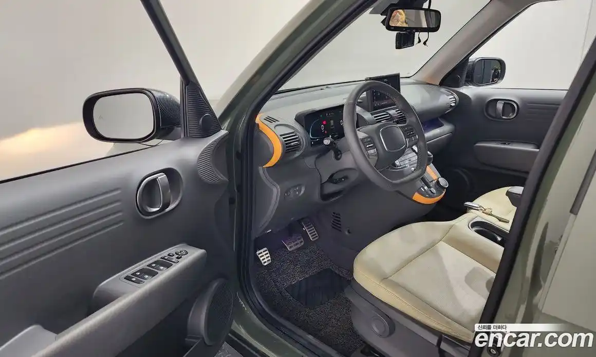 Hyundai Casper 2022 1.0 Автомат в Москве № 49444, фото 16