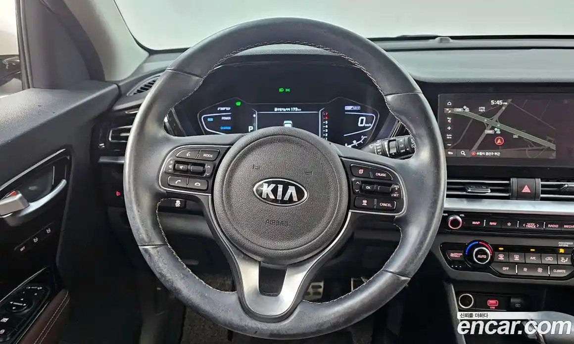 Kia Niro 2020 1.6 Автомат в Москве № 54389, фото 16