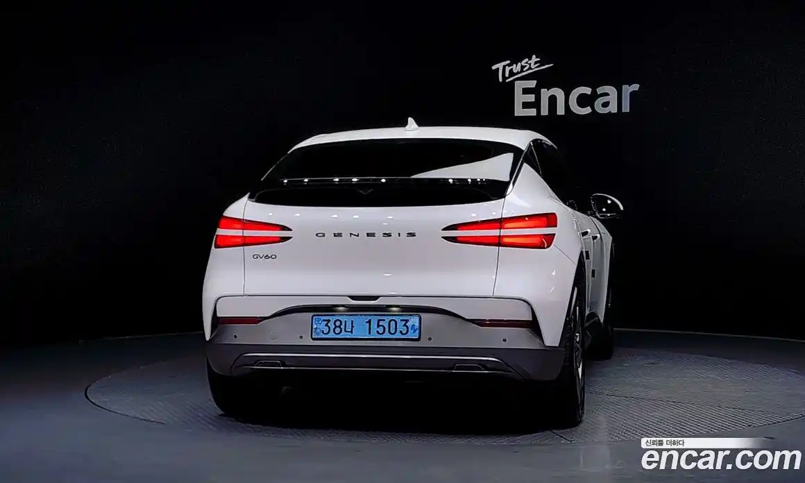 Genesis GV60 2022 0.1 Автомат в Москве № 59017, фото 17