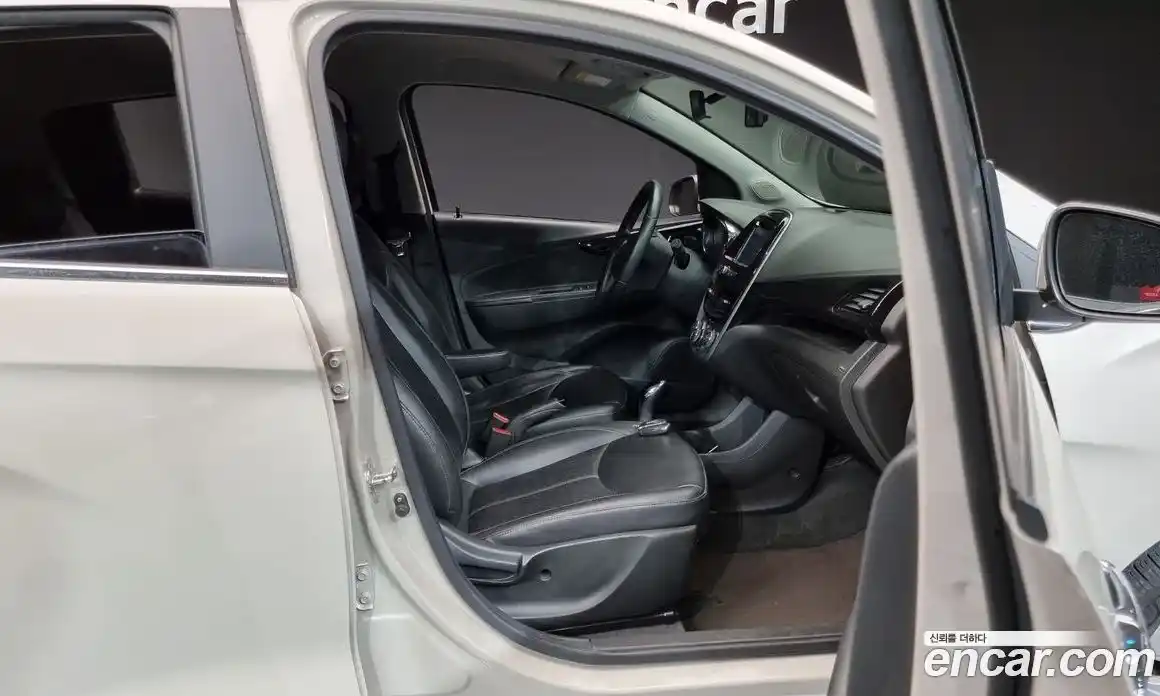 Chevrolet Spark 2016 1.0 Автомат в Москве № 591, фото 20