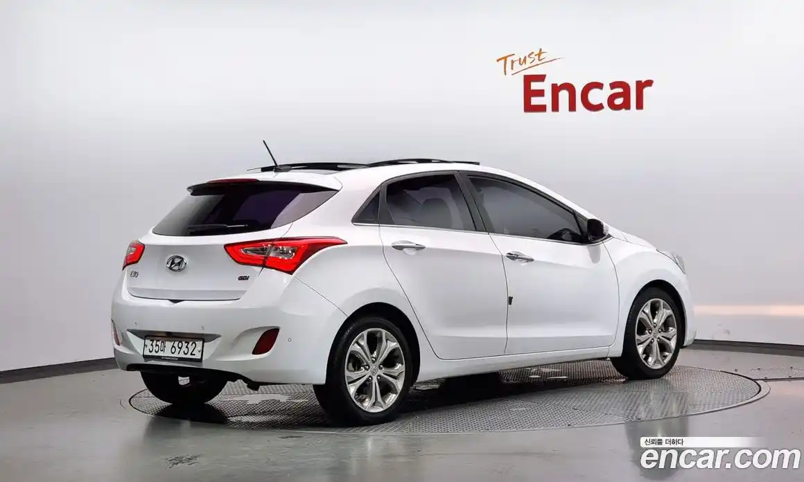 Hyundai i30 2014 1.6 Автомат в Москве № 6912, фото 19