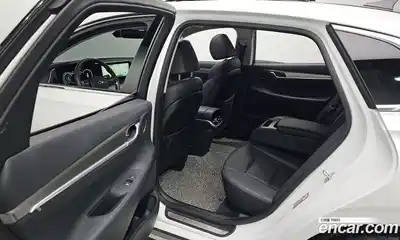 Hyundai Grandeur 2022 2.5 Автомат в Москве № 7598, миниатюра 12