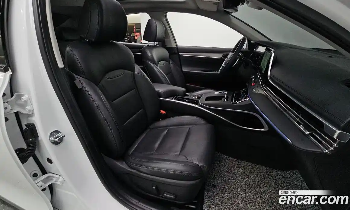 Hyundai Grandeur 2022 2.5 Автомат в Москве № 7598, фото 18