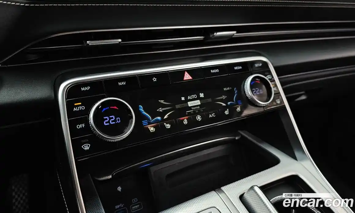 Genesis GV80 2020 3.0 Автомат в Москве № 78213, фото 20