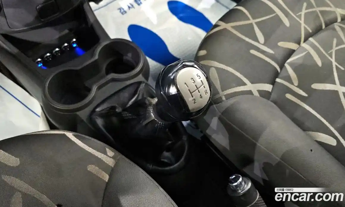 Chevrolet Spark 2013 1.0 Механическая в Москве № 84181, фото 12