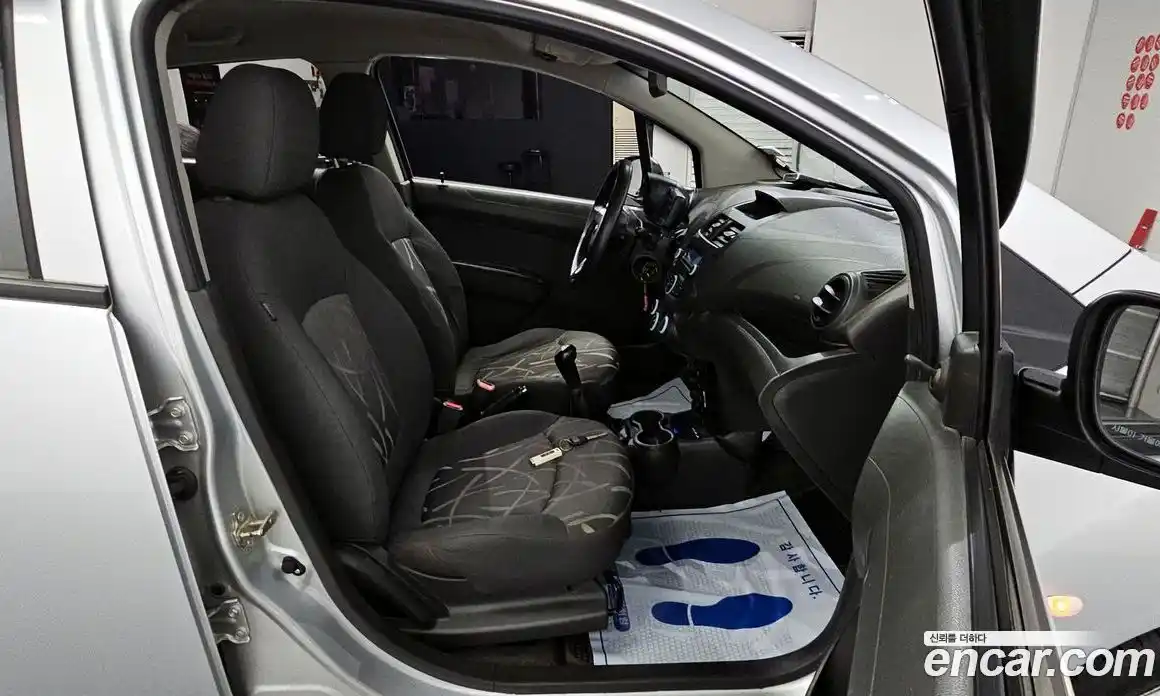 Chevrolet Spark 2013 1.0 Механическая в Москве № 84181, фото 16