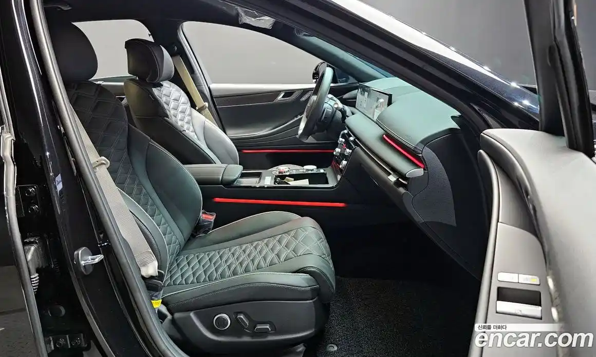 Genesis G80 2025 2.5 Автомат в Москве № 84811, фото 13