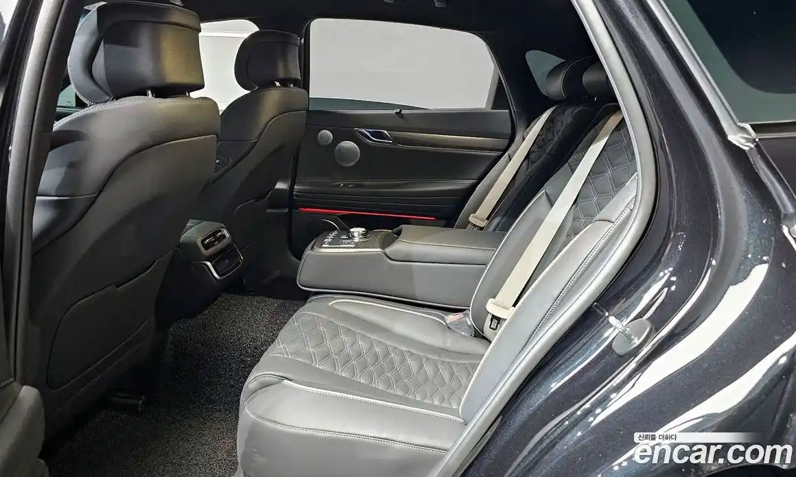 Genesis G80 2025 2.5 Автомат в Москве № 84811, фото 20