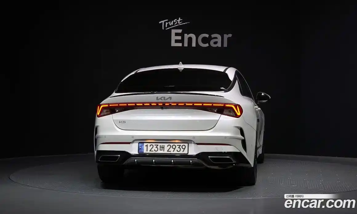 Kia K5 2023 1.6 Автомат в Москве № 878, фото 3