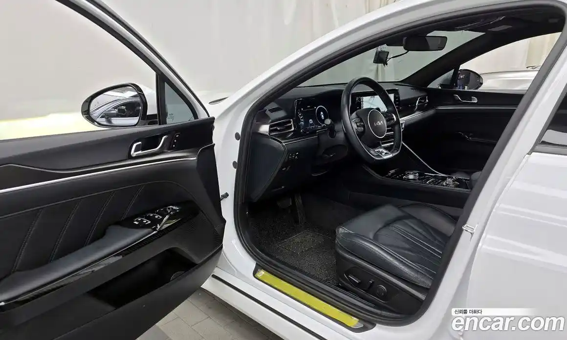 Kia K5 2023 1.6 Автомат в Москве № 878, фото 5