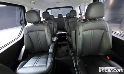 Hyundai Staria, 2022