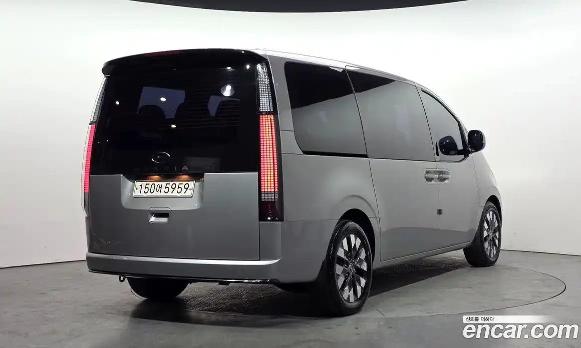 Hyundai Staria 2022 2.2 Автомат в Москве № 9716, фото 16