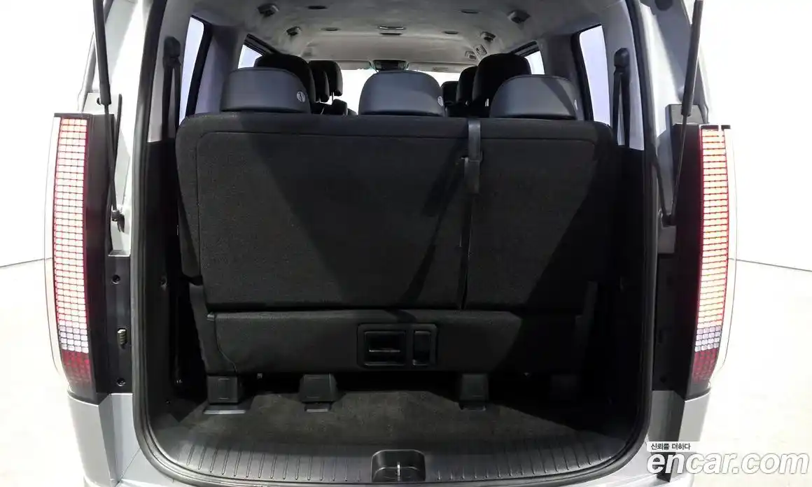 Hyundai Staria 2022 2.2 Автомат в Москве № 9716, фото 20
