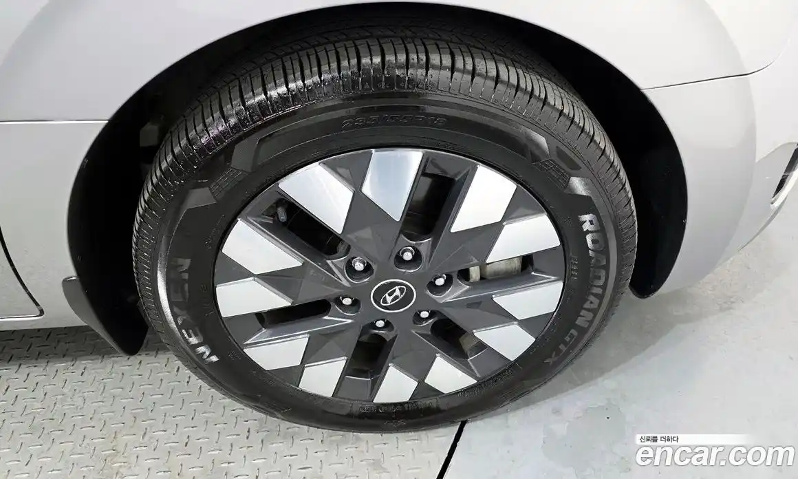 Hyundai Staria 2022 2.2 Автомат в Москве № 9716, фото 6