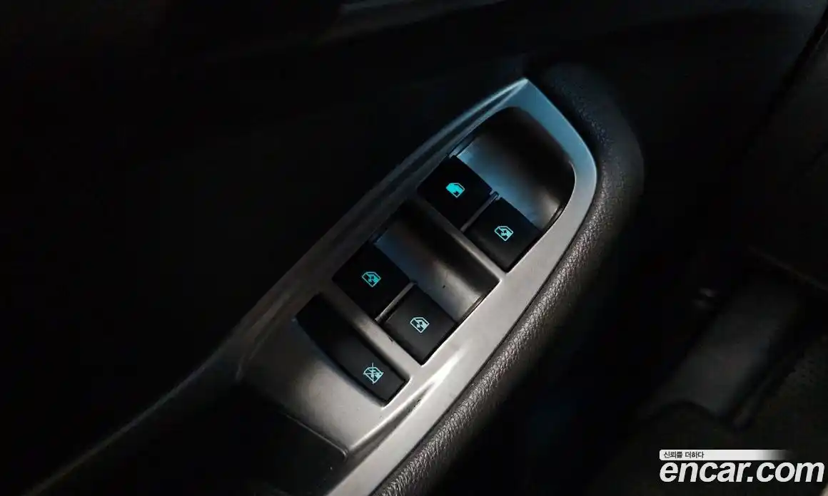 Chevrolet Orlando 2013 2.0 Автомат в Москве № 98271, фото 17