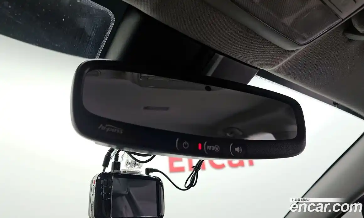 Chevrolet Trax 2018 1.4 Автомат в Москве № 103885, фото 17