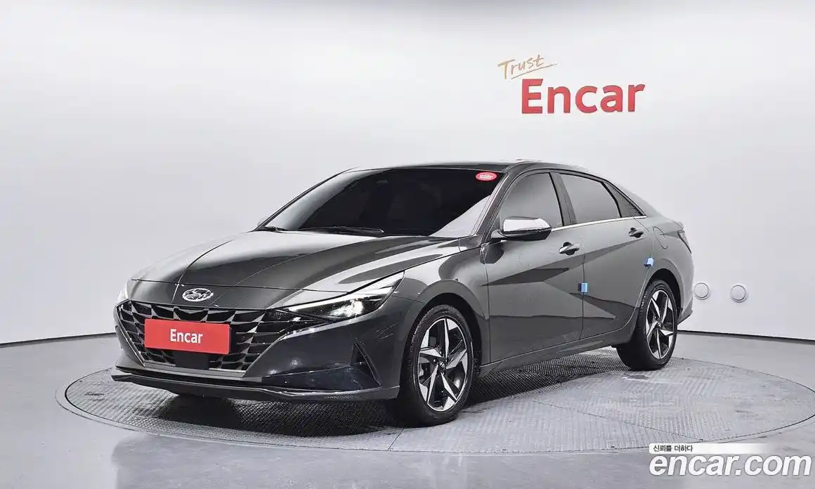 Hyundai Avante 2022 1.6 Автомат в Москве № 107875, фото 1