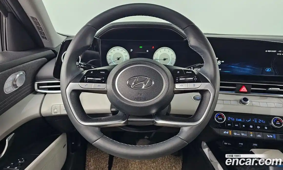 Hyundai Avante 2022 1.6 Автомат в Москве № 107875, фото 13