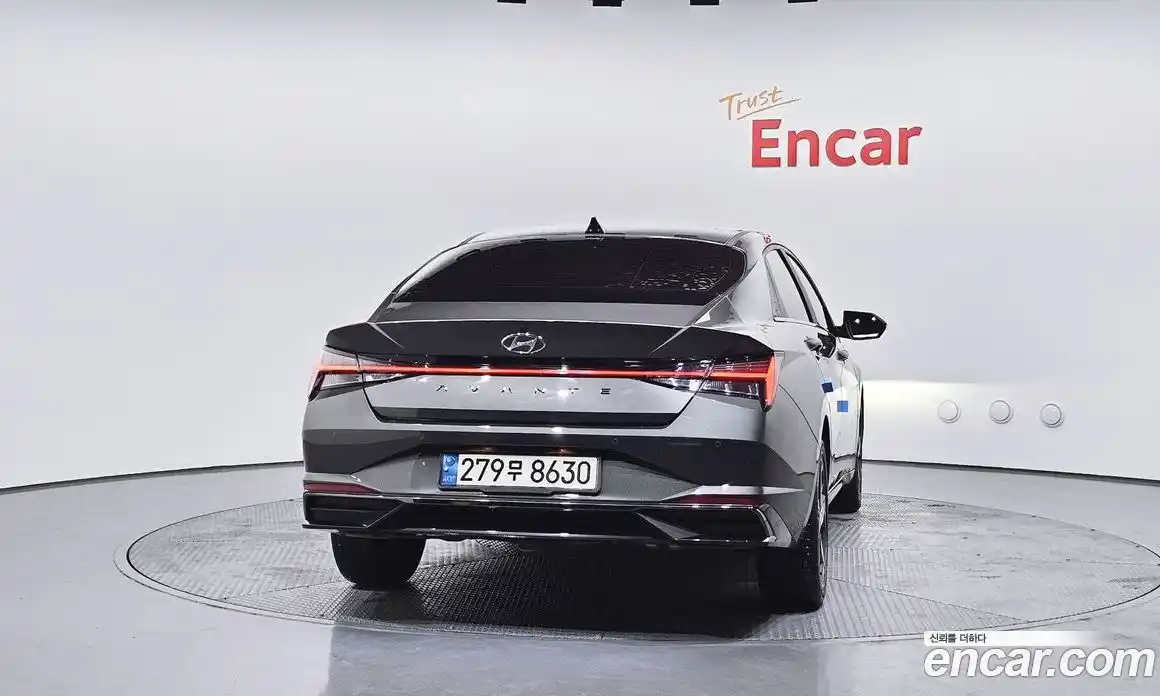 Hyundai Avante 2022 1.6 Автомат в Москве № 107875, фото 5