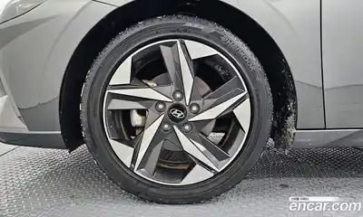 Hyundai Avante 2022 1.6 Автомат в Москве № 107875, миниатюра 6