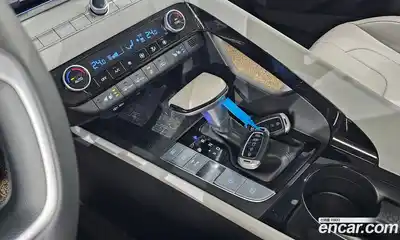 Hyundai Avante 2022 1.6 Автомат в Москве № 107875, миниатюра 9