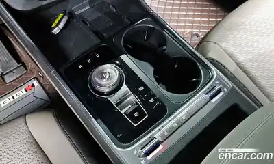 Kia Canival 2025 3.5 Автомат в Москве № 115258, миниатюра 12