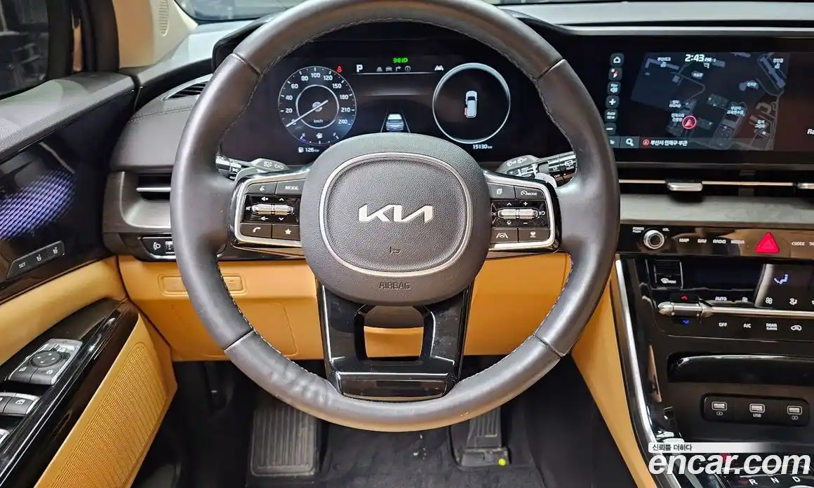 Kia Canival 2023 3.5 Автомат в Москве № 115655, фото 9