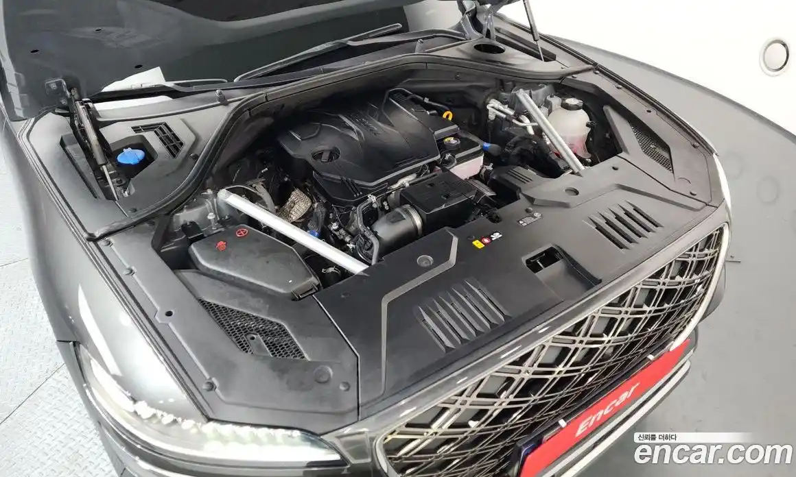 Genesis GV70 2025 2.5 Автомат в Москве № 116209, фото 17