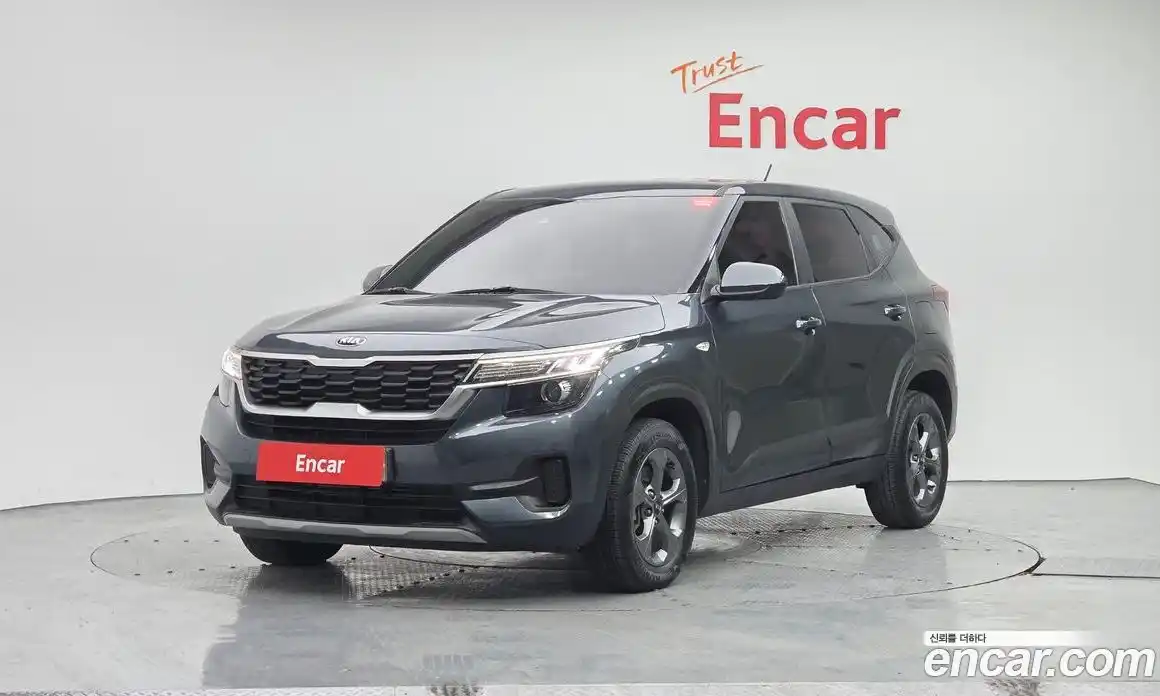 Kia Seltos 2020 1.6 Автомат в Москве № 120406, фото 20