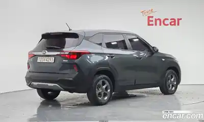 Kia Seltos 2020 1.6 Автомат в Москве № 120406, миниатюра 2
