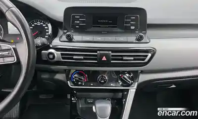 Kia Seltos 2020 1.6 Автомат в Москве № 120406, миниатюра 6