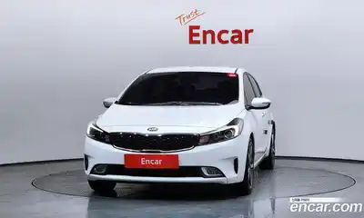 Kia K3 2018 1.6 Автомат в Москве № 120750, миниатюра 5