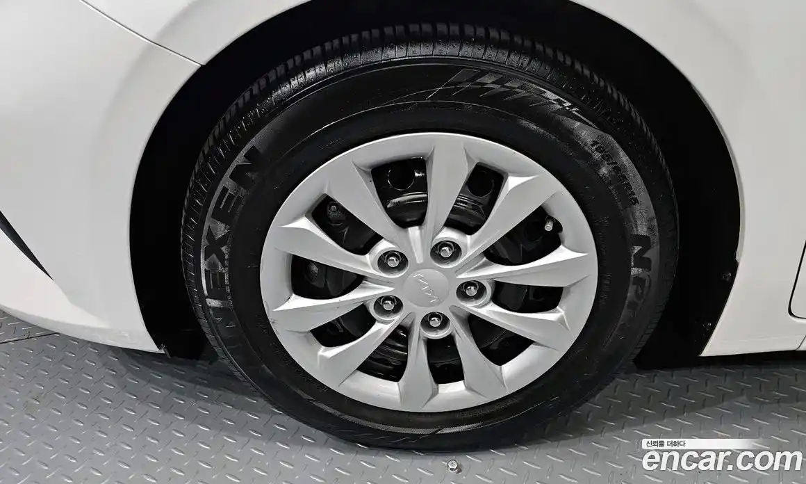 Kia K3 2022 1.6 Автомат в Москве № 121351, фото 6