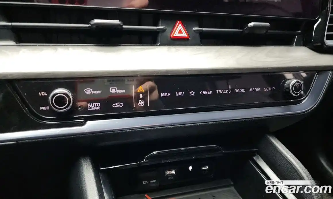 Kia Sportage 2022 1.6 Автомат в Москве № 122325, фото 16