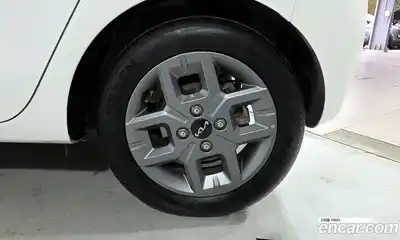 Kia Ray 2023 1.0 Автомат в Москве № 124199, миниатюра 10