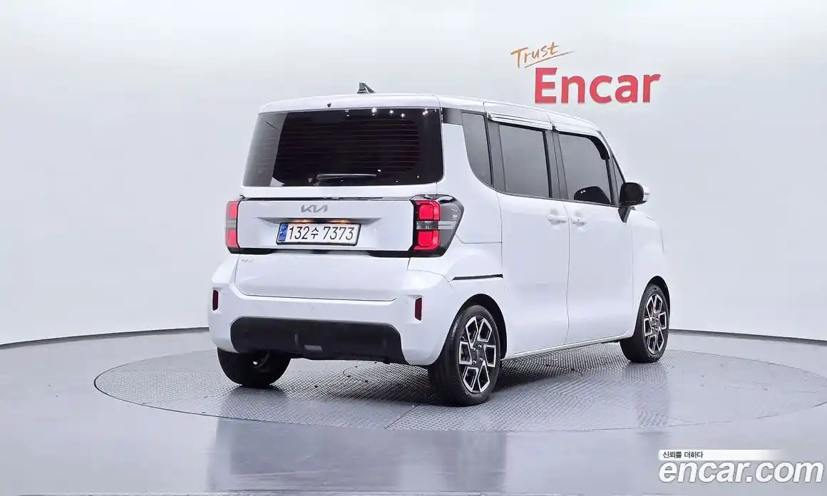 Kia Ray 2025 1.0 Автомат в Москве № 124351, фото 1